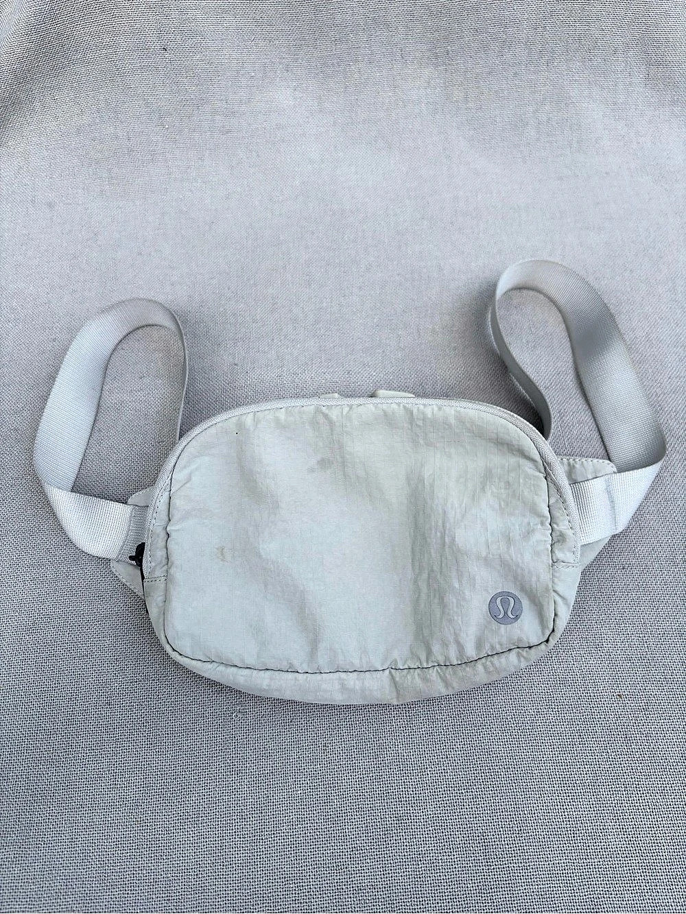 lululemon Everywhere Belt Bag 1L Grid Ripstop Gray
